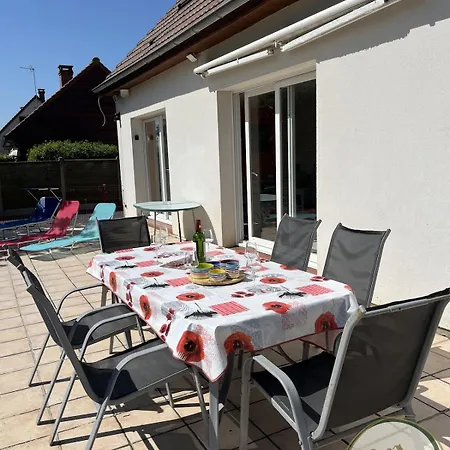 Maison Familiale 10 Personnes Proche Baie De Somme Casa vacanze Feuquieres-en-Vimeu
